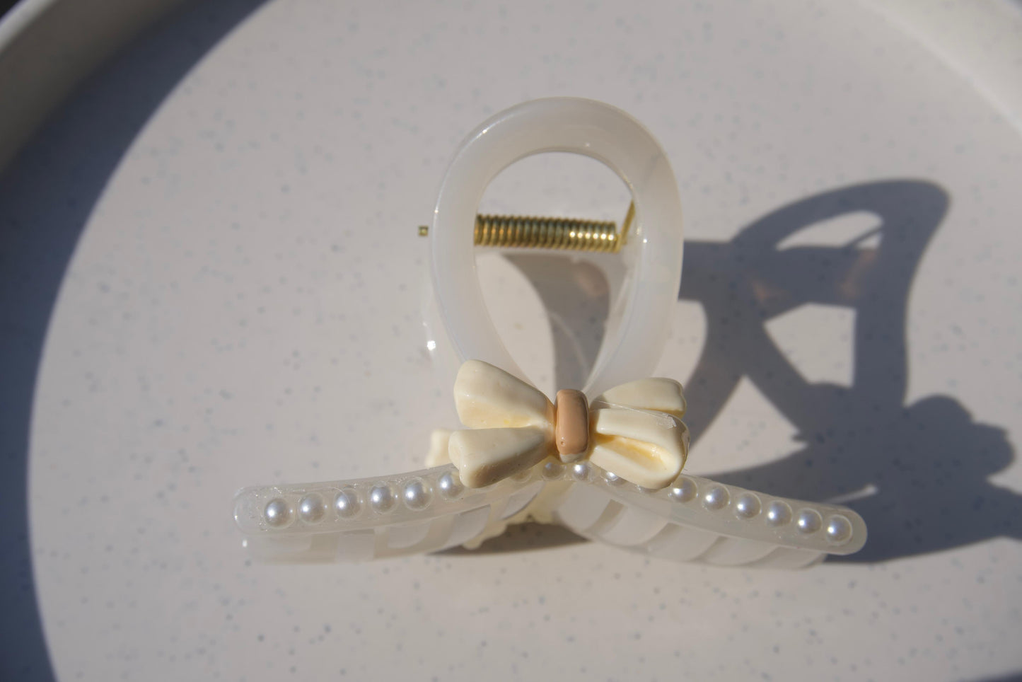 Elegant Pearl Bow Hair Claw Clip