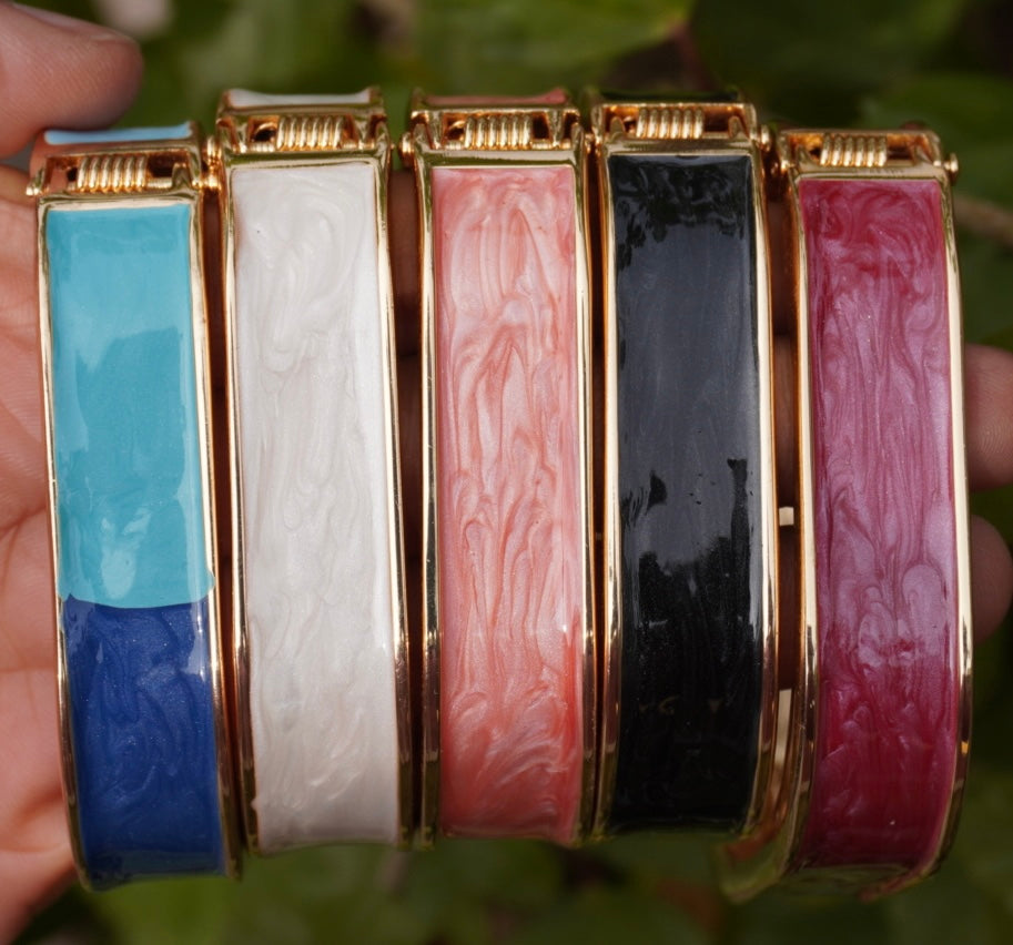 Classic Gloss Enamel Square Shaped Gold Cuff Bracelet