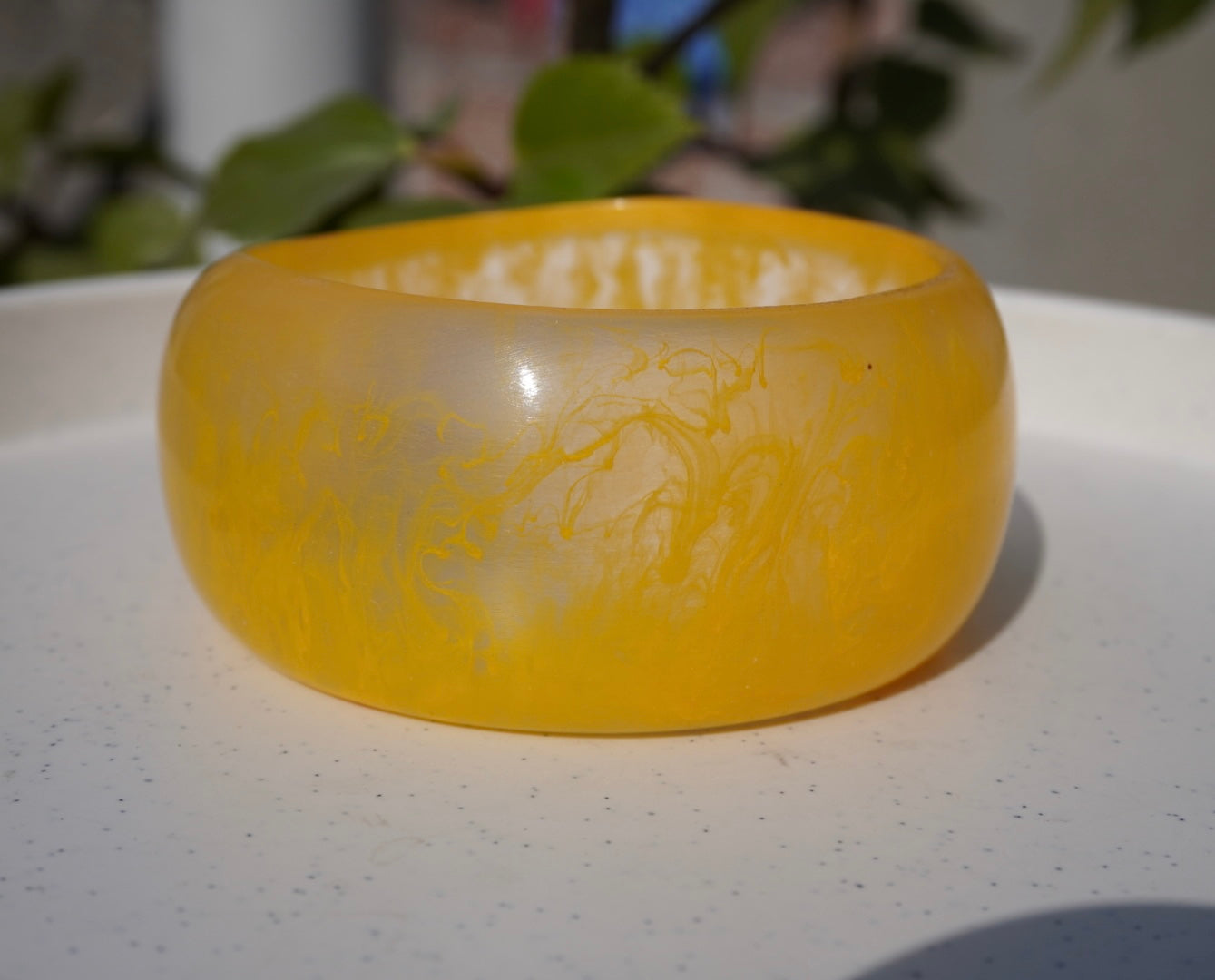 Quartz Dream Resin Bangle – Chunky Marbled Statement Cuff