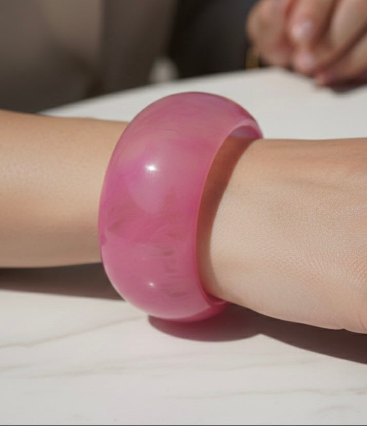 Quartz Dream Resin Bangle – Chunky Marbled Statement Cuff
