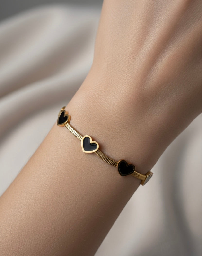 Midnight Heart Herringbone Bracelet – Black Enamel & Gold Snake Chain
