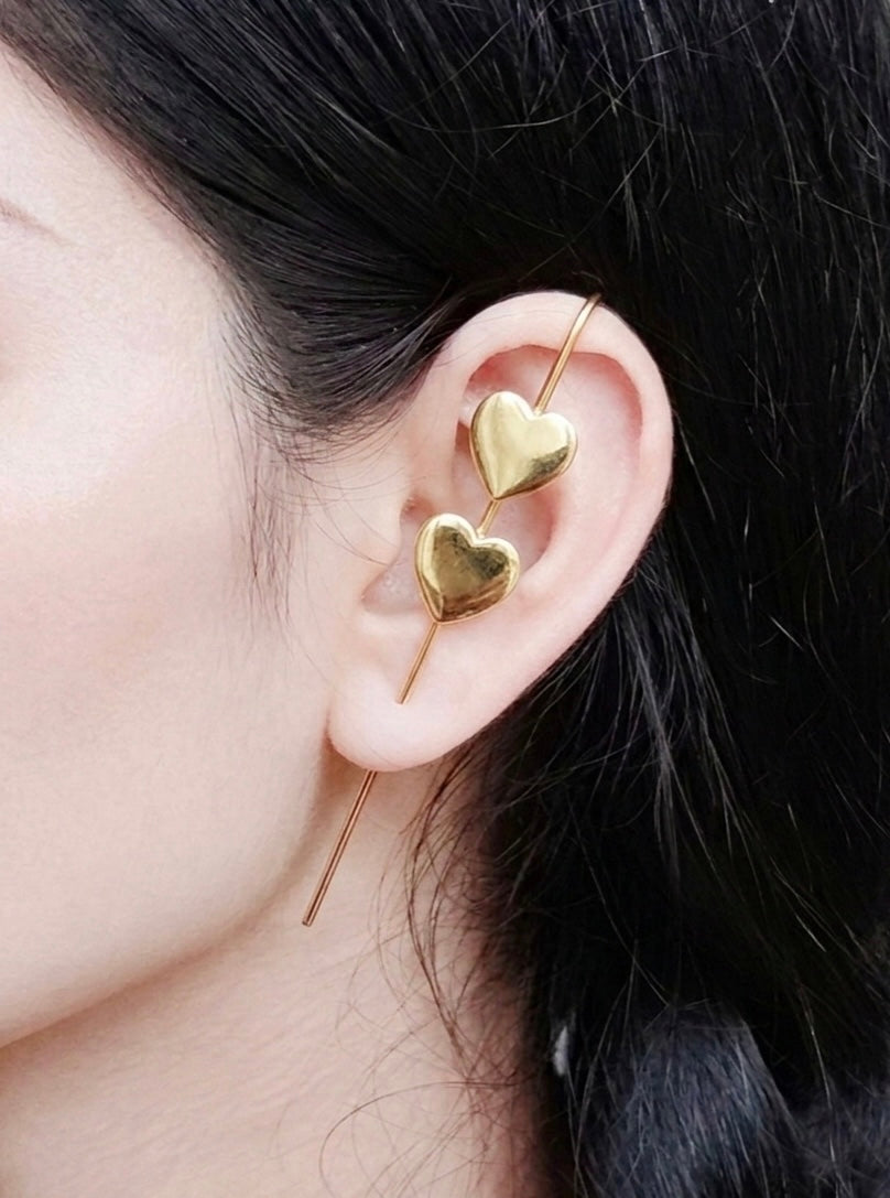 Golden Twin Heart Crawler Ear Cuff