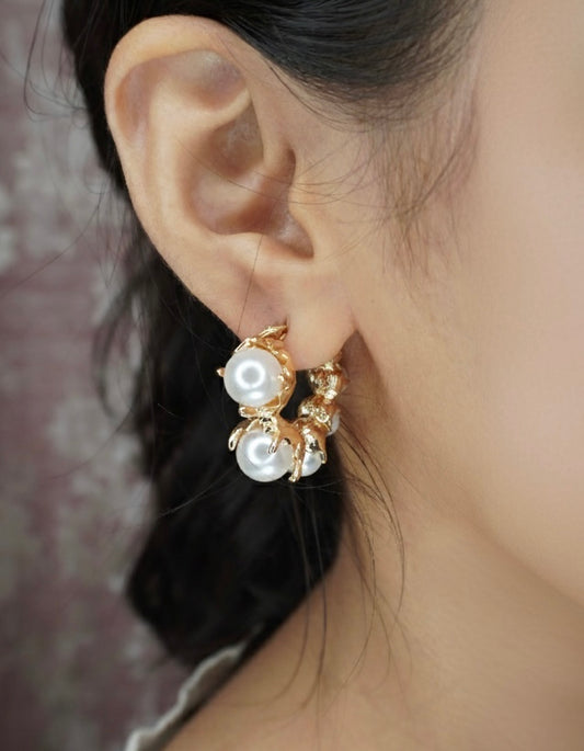 Gold Pearl Hoop Earrings – Elegant Statement