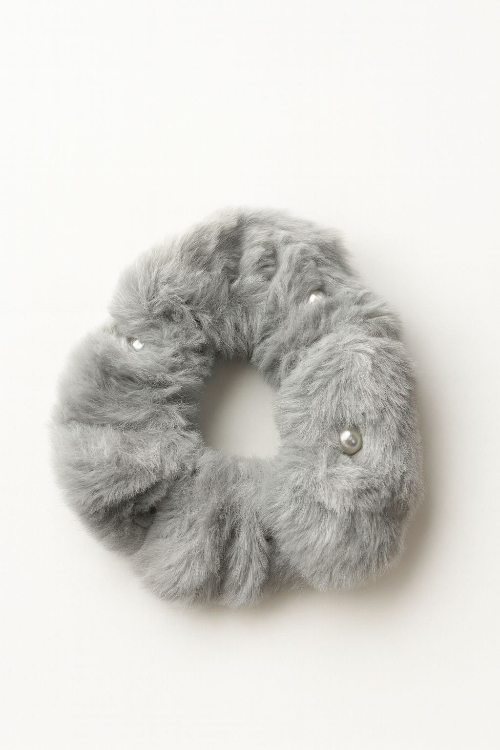 Faux Fur Pearl Scrunchie – Soft, Elegant & Winter-Perfect
