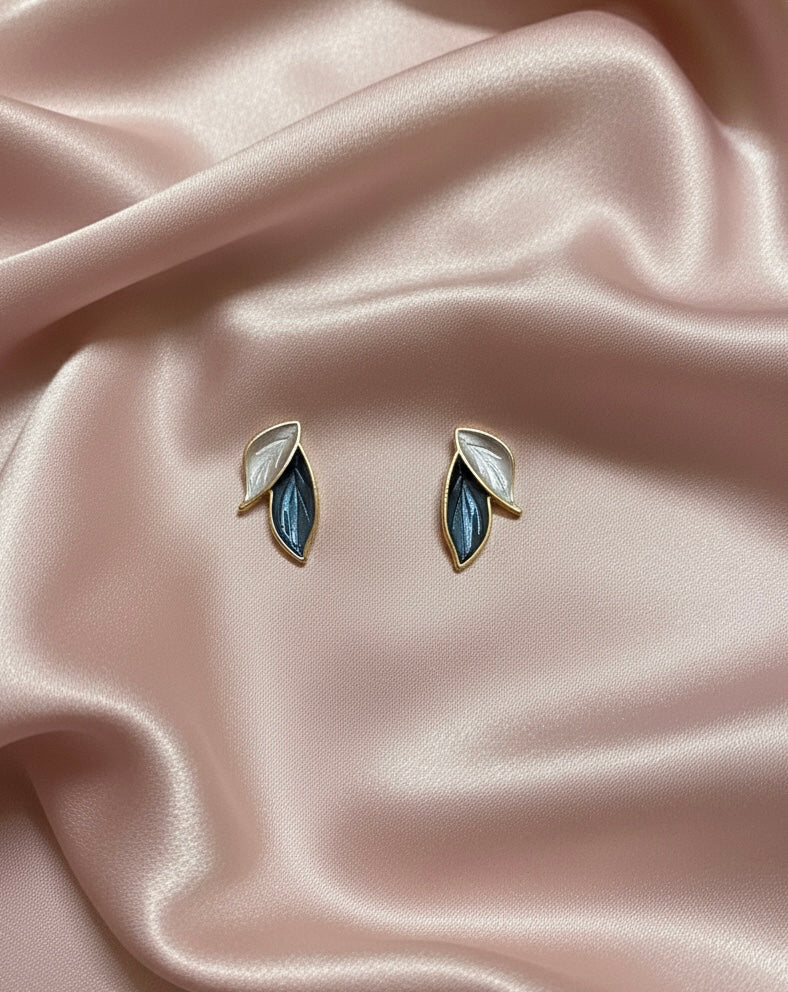 Chic Botanical Leaf Cluster Stud Earrings