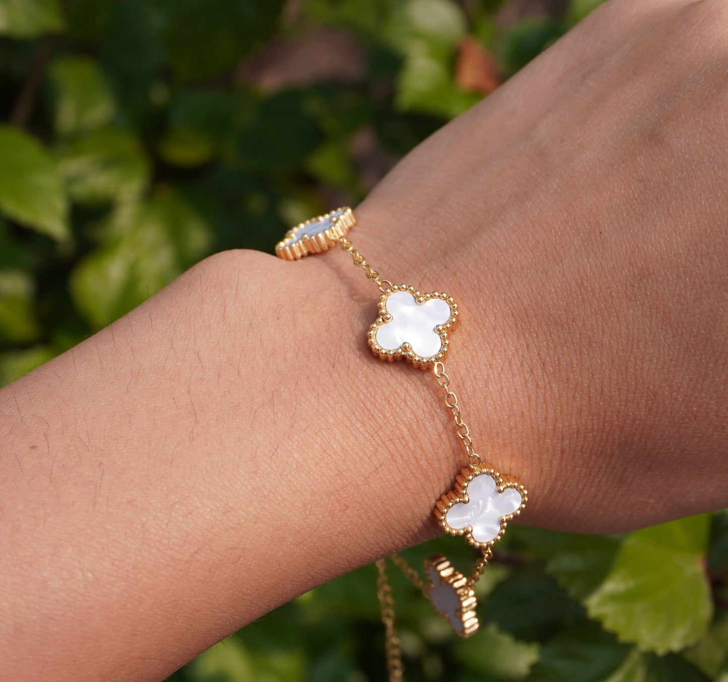 Pearl Clover Chain Bracelet - Gold-Tone Finish