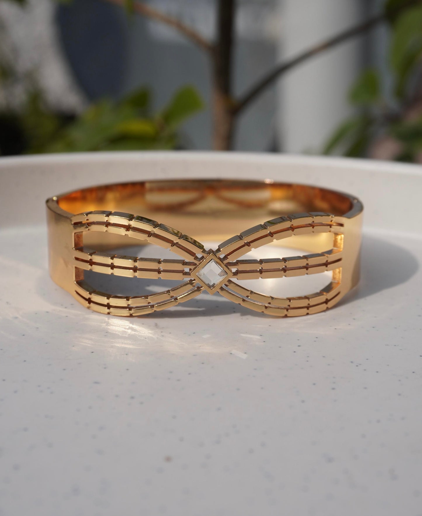 Gilded Infinite Bow Cuff Bracelet – Delicate Multi-Strand Gold-Tone
