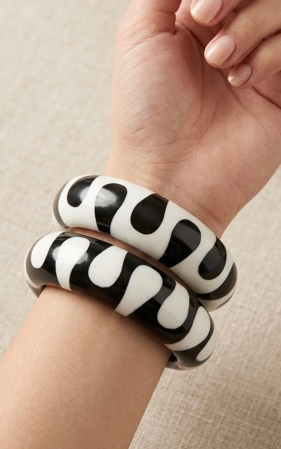 Monochrome Wave Chunky Resin Bangle Set | Black & White Striped Sculptural Cuffs (Set of 2)