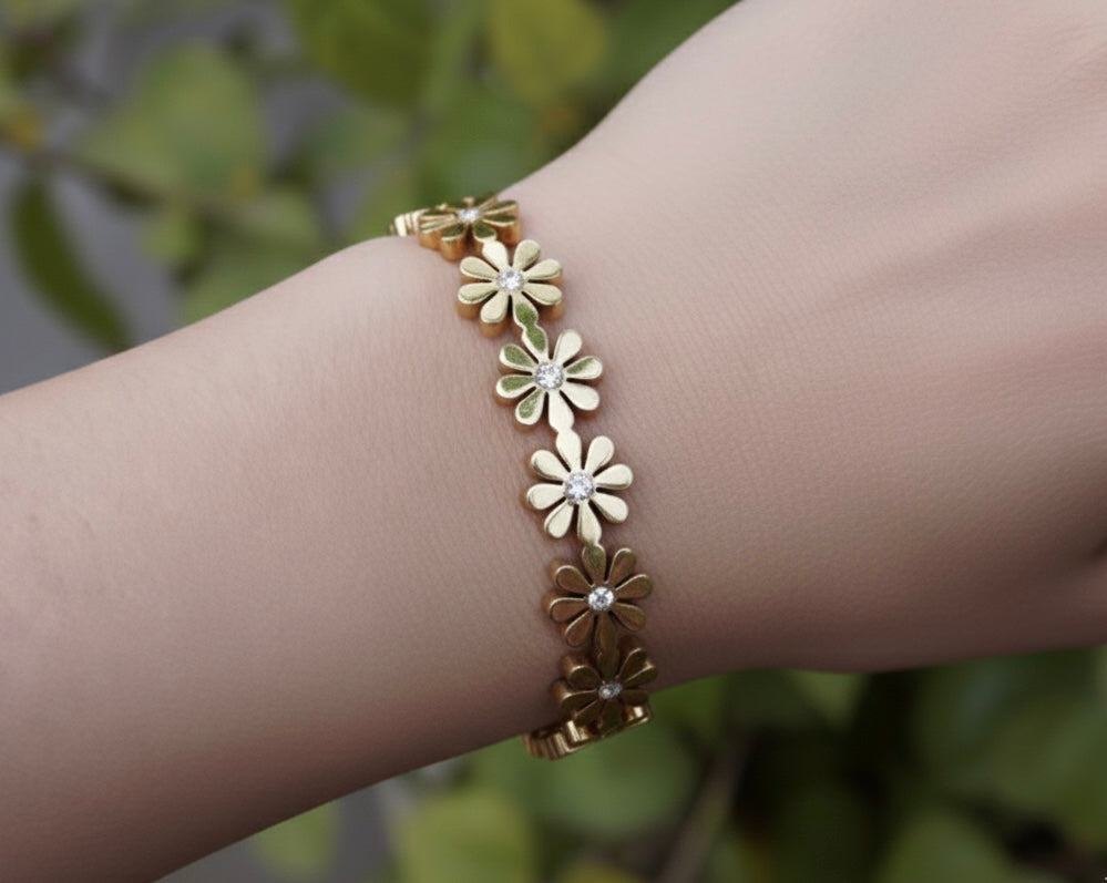 Golden Daisy Crystal Bracelet