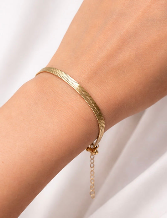 Golden Serpentine Herringbone Bracelet | Flat Snake Chain