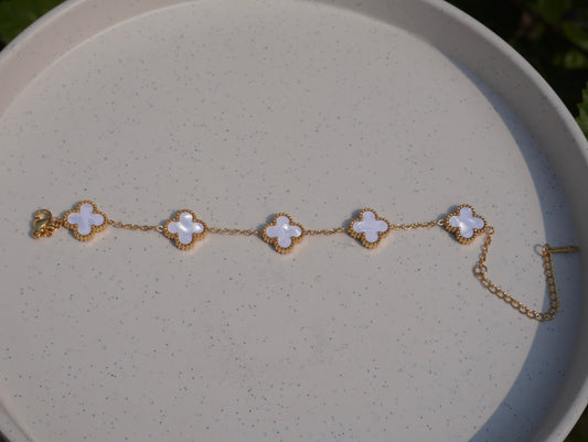 Pearl Clover Chain Bracelet - Gold-Tone Finish