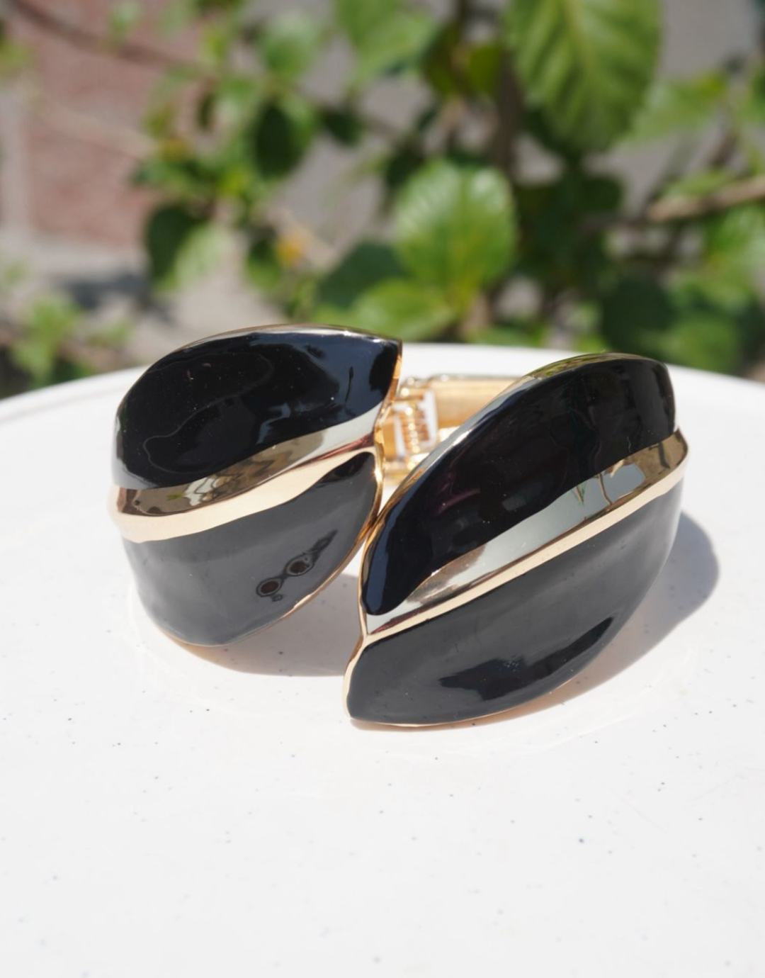 Noir Leaf Gold-Trimmed Enamel Bypass Cuff
