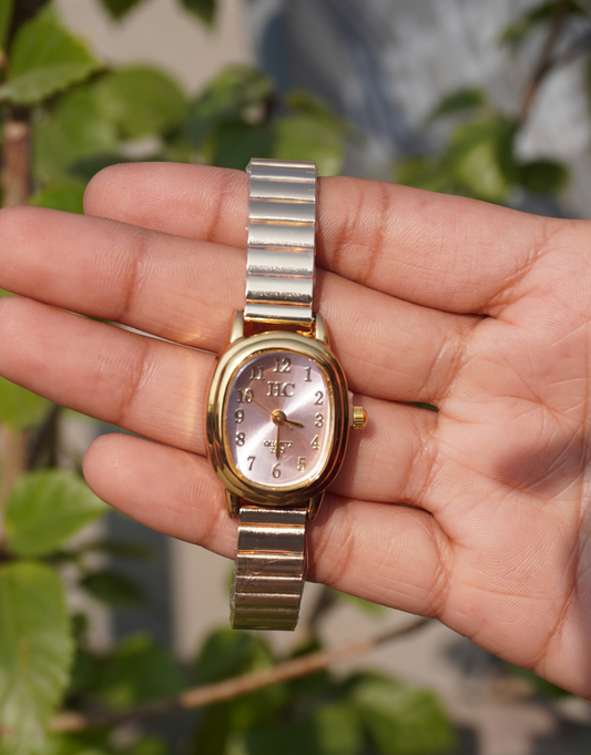 Minimalist Gold Stretch Band in Blush Pearl Watch