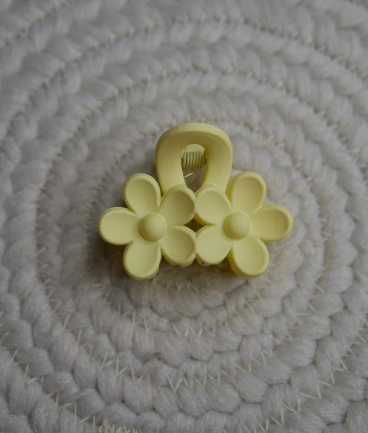 Matte Double Sunflower Mini Hair Claw Clip