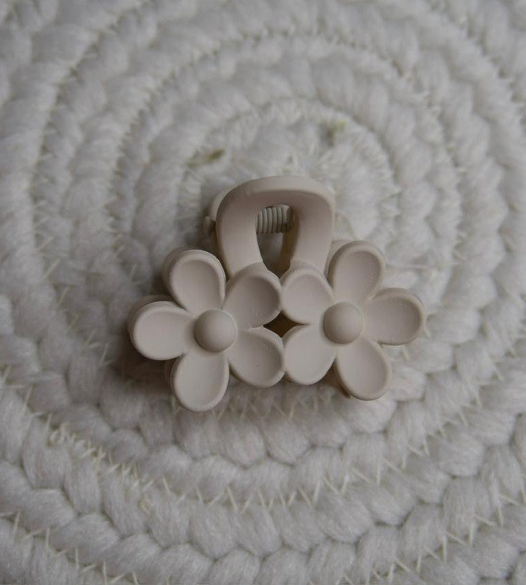 Matte Double Sunflower Mini Hair Claw Clip