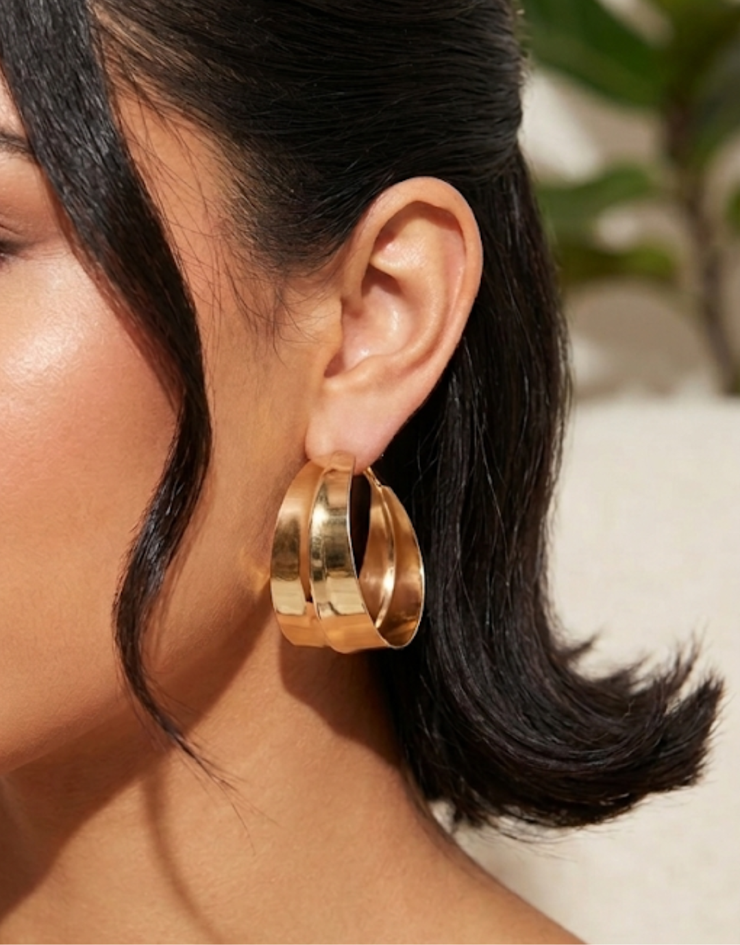 Aria Wide Ribbon Hoop Earrings in Golden